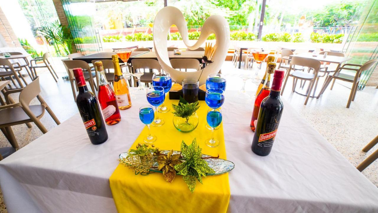 Hotel Portobahia Santa Marta Rodadero 外观 照片